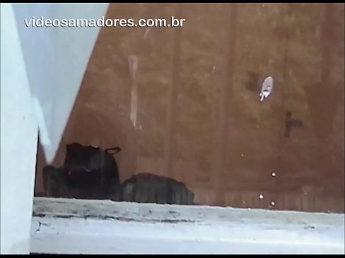 ❤️ Ko te tangata horihori e matakitaki ana i tana hoa wahine me tetahi atu tangata, e tuhi ana i tetahi ataata fuck me te kore e whakararuraru i te tokorua ☑ Pono pakeke i a matou ❌️